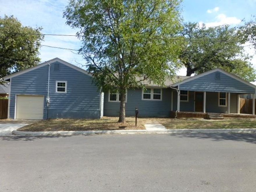 Large family home - 5 bedroom, 3 baths. Open concept kitchen, living, and dining area. Master suite includes dual sinks and walk-in closet. Backyard features a storm celar and garden area. Close to all city conveniences. HUD owned property, case #513-263803. FHA Financing Options: FHA Insured With Escrow (IE). HUD homes are sold AS IS without any seller guarantee or warranty. All listing info deemed reliable but not guaranteed - sources include public records - buyer shall independently research and verify all info that may impact purchase decision.