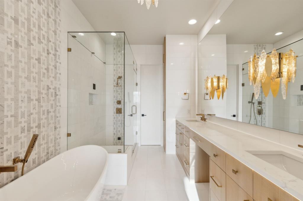 Westport Lake View Villas - Residential