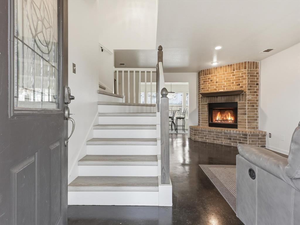 107 Private Road 3421