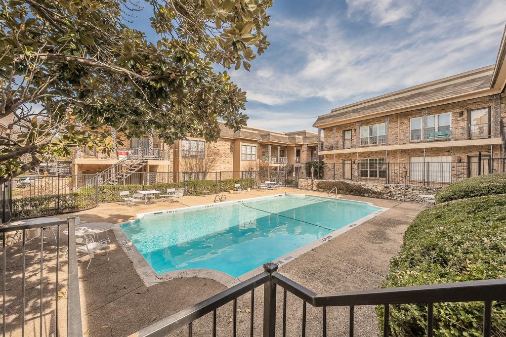 Royale Orleans South Condo - Residential