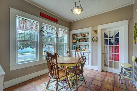 A home in Sulphur Springs