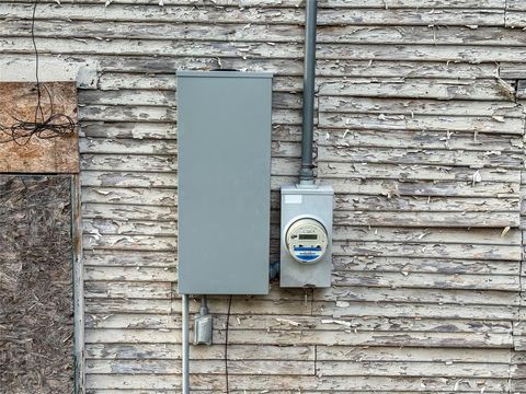 Tiny photo for 305 307 W 3rd Street, Cisco, TX 76437 (MLS # 21101327)