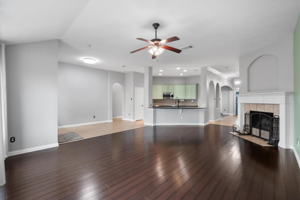 7701 Labrador Drive