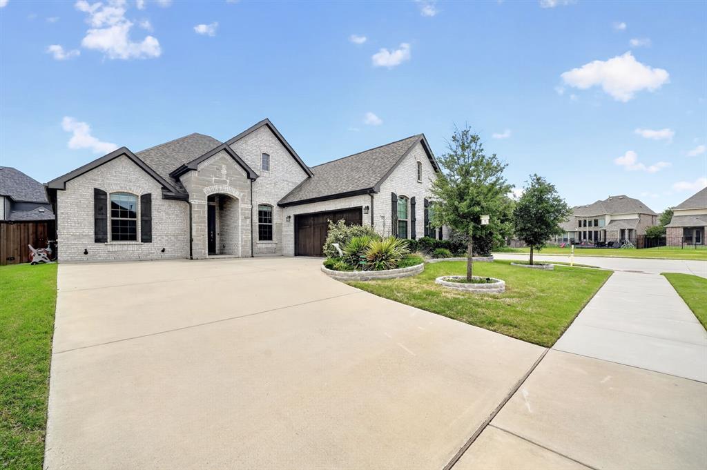 525 Goose Lake Drive