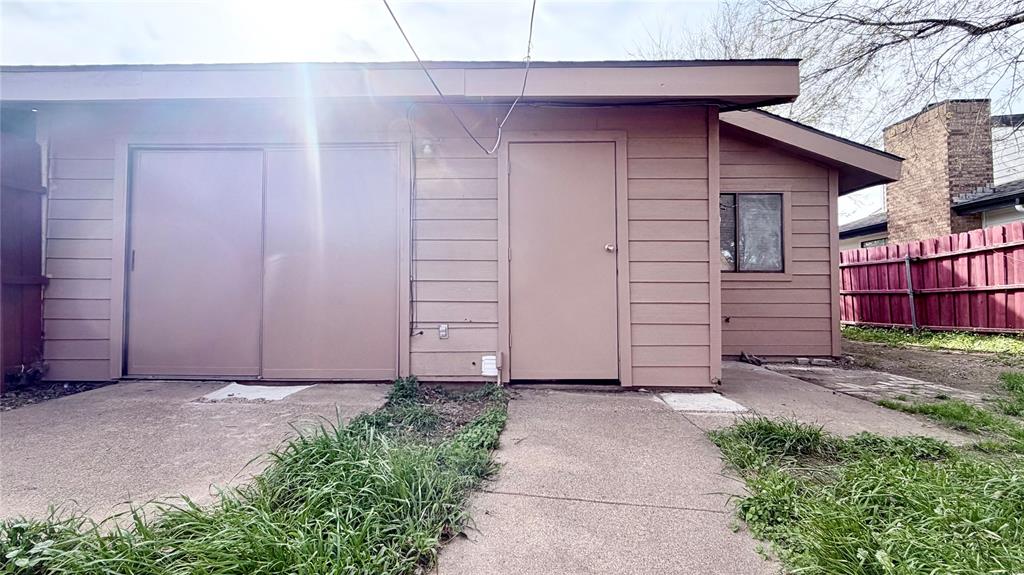 Crest The - Residential