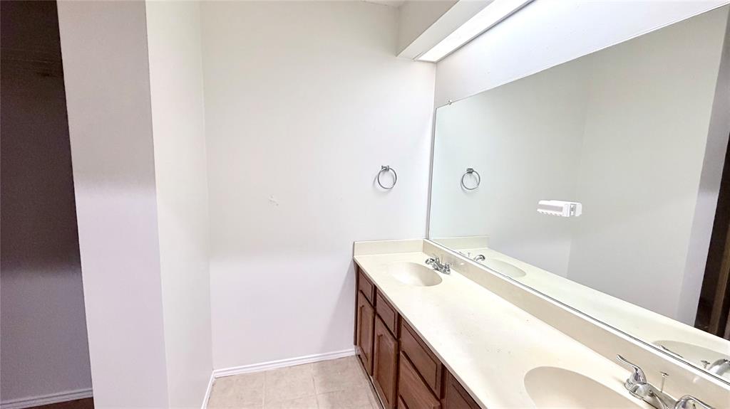 Crest The - Residential