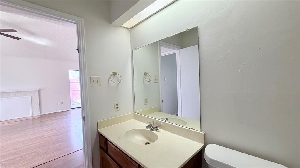 Crest The - Residential