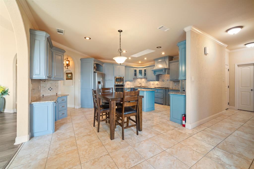 Leo Hightower Lts - Residential