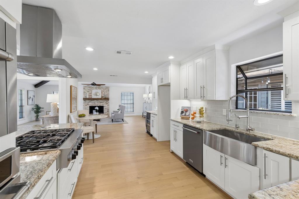 7118 Canongate Drive