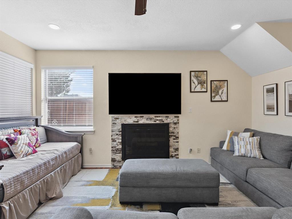 Cottonwood Bend 6b - Residential Lease