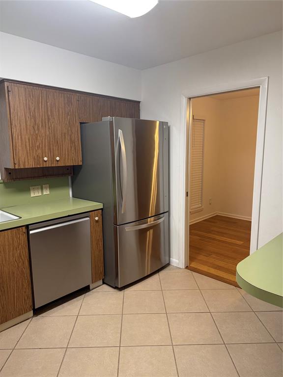 Overton West Add - Residential Lease