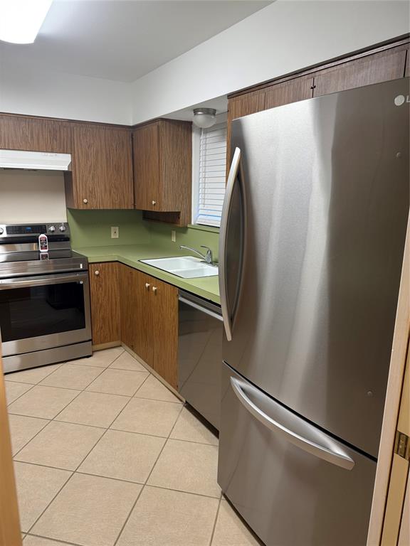 Overton West Add - Residential Lease