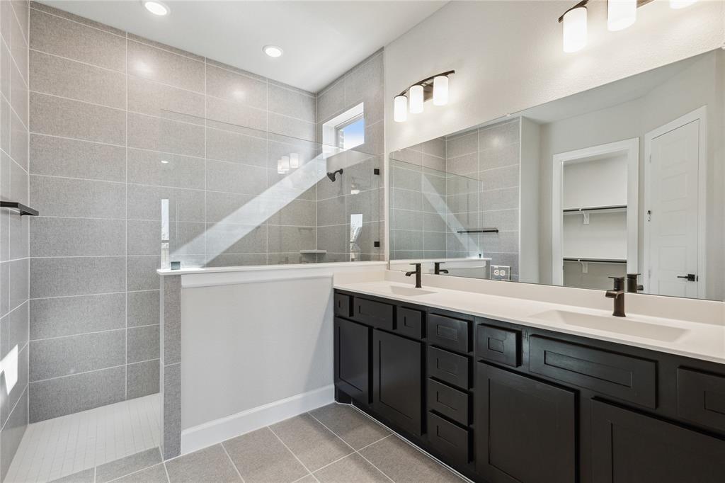 South Pointe - Residential