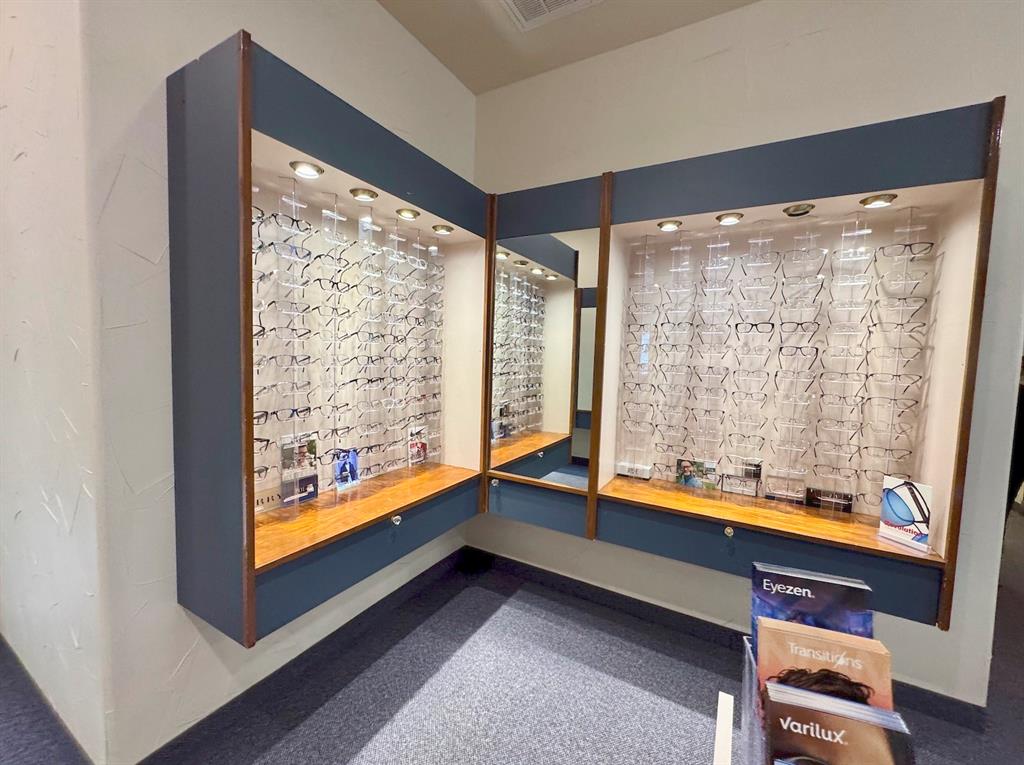 Richardson John Dee Sub - Commercial Sale