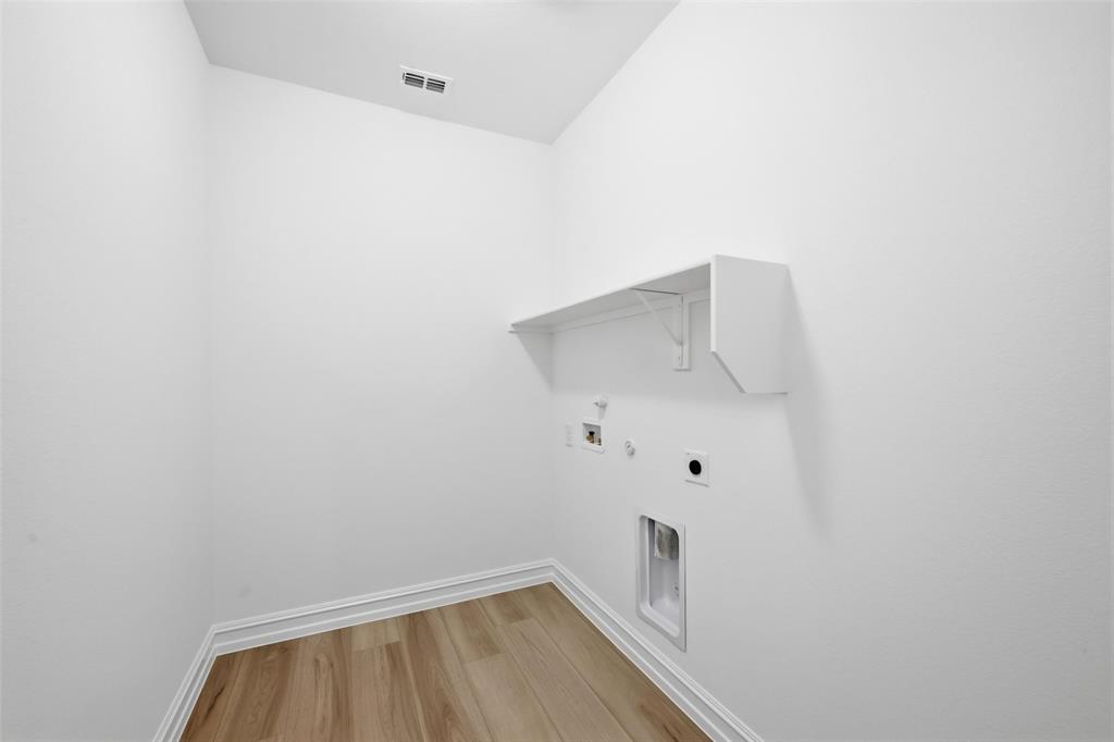 Highland Lks Ph 2 - Residential Lease