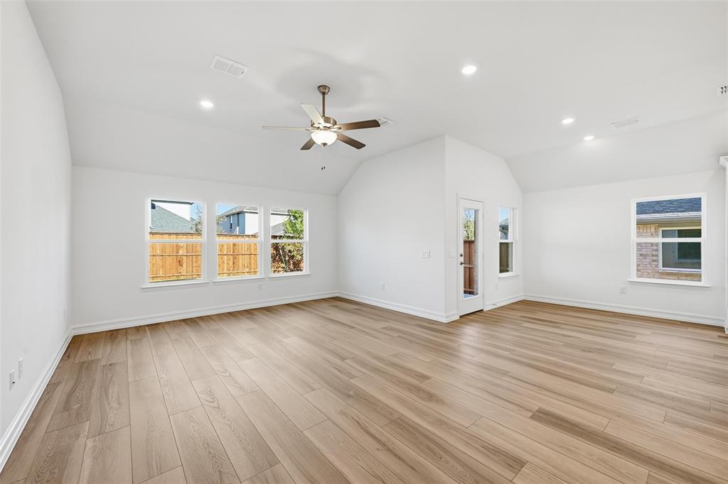 Highland Lks Ph 2 - Residential Lease