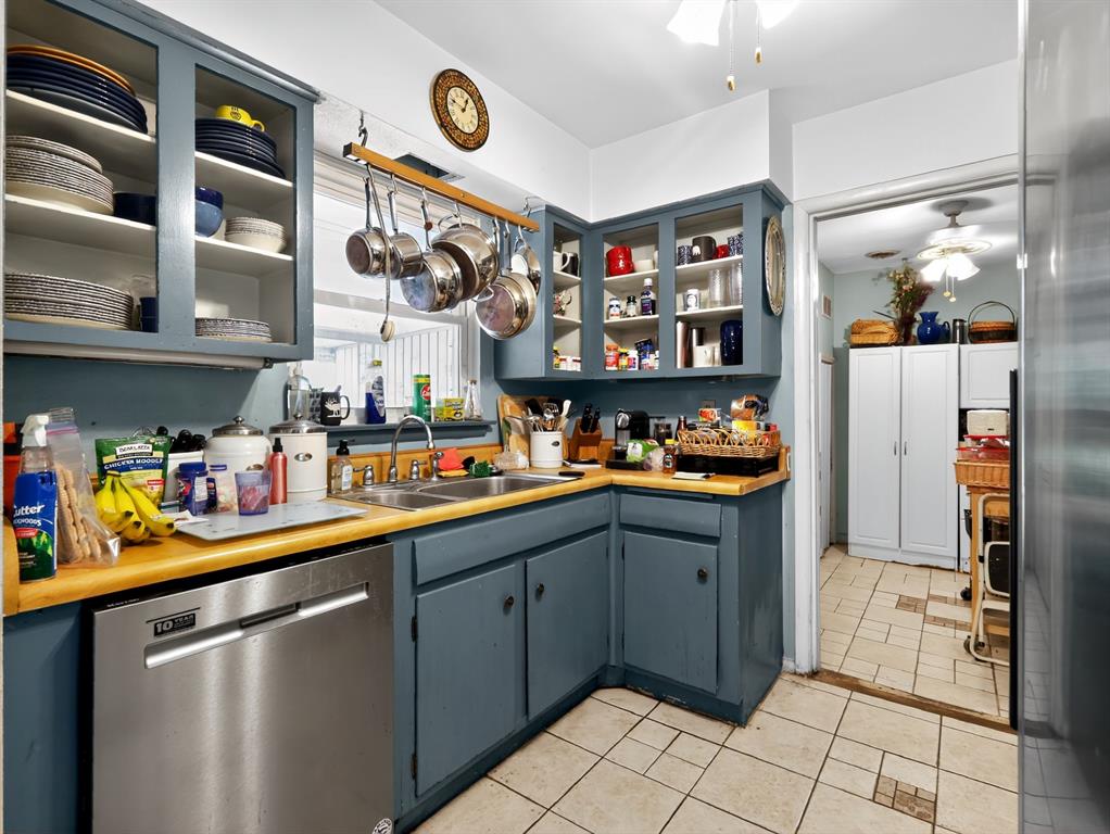 Lochwood Rev - Residential