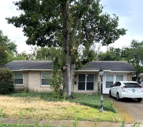 11316 Lippitt Avenue Dallas TX 75218