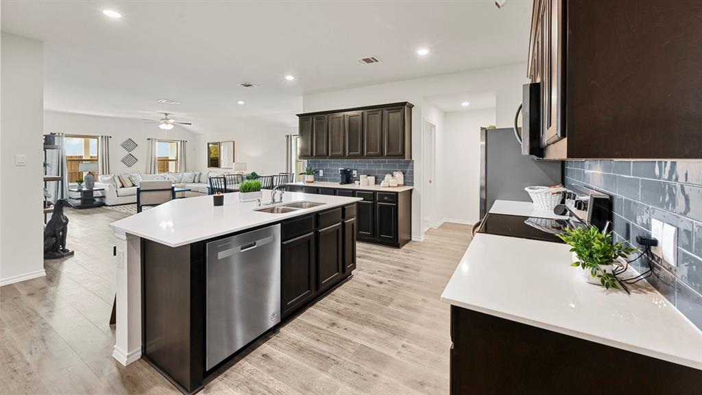 Waverly Estates - Residential