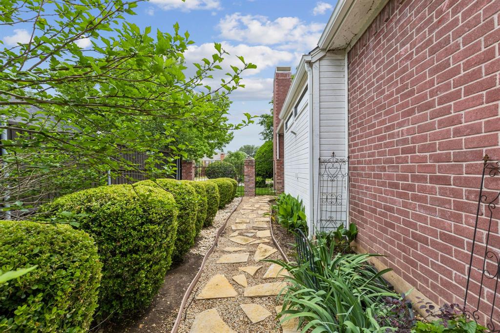 Regency Park 2 - Residential