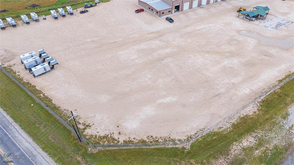 R383 - Commercial Sale