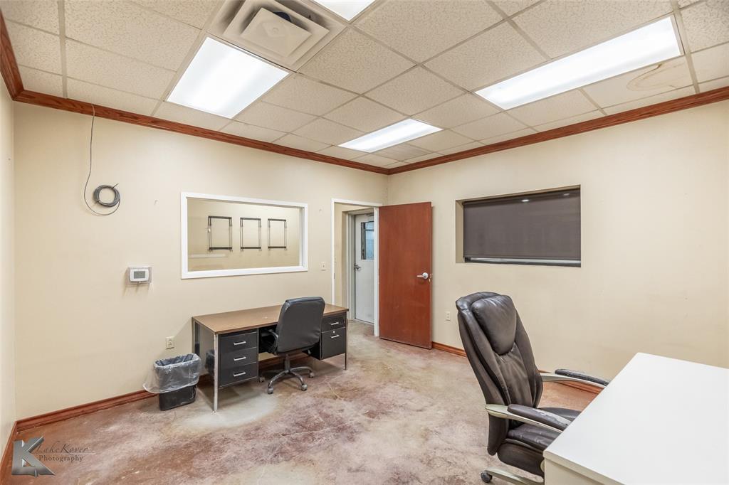 R383 - Commercial Sale