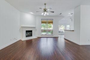 1411 Parkside Drive