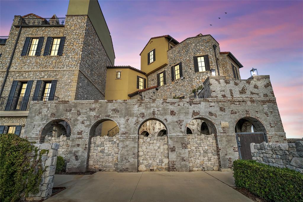 Westlake Entrada - Residential