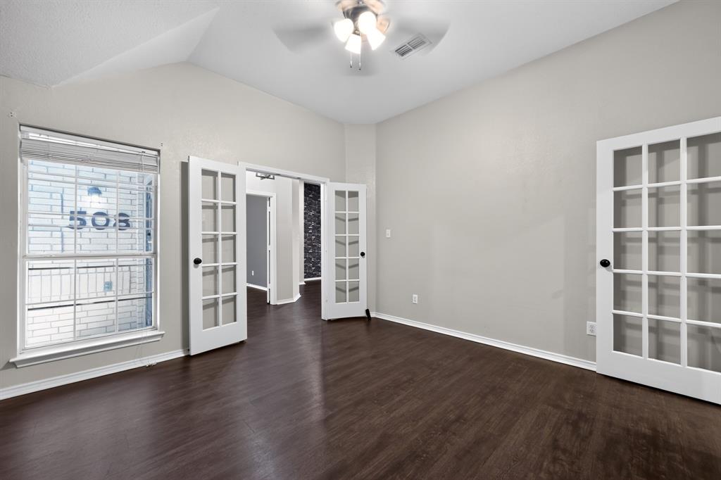 508 Kempson Court