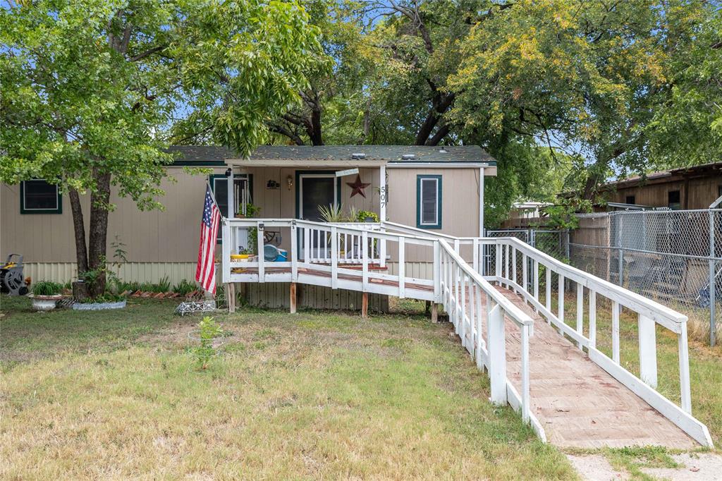 BROWNWOOD HEIGHTS - Residential