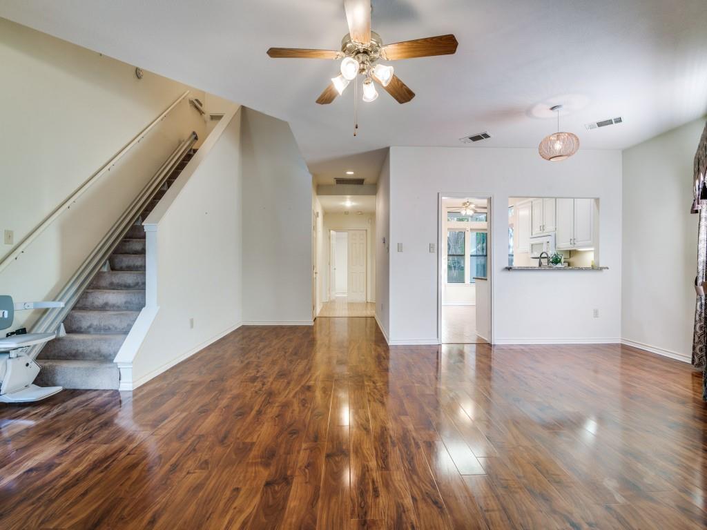 9981 Waterfront Trail