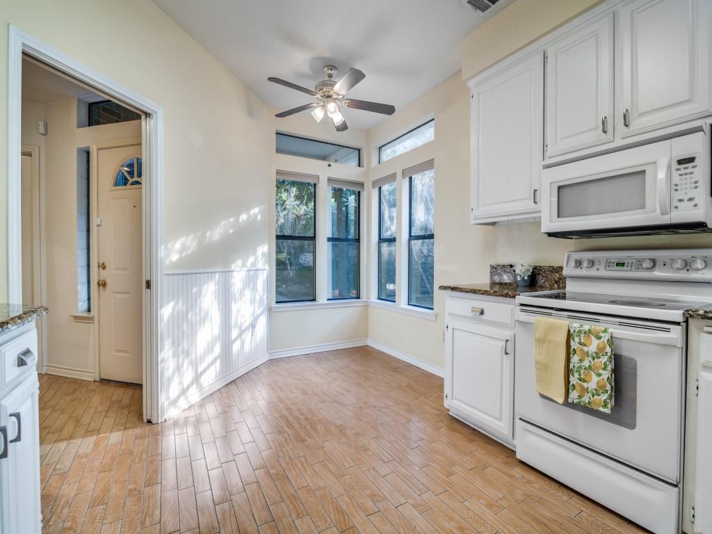 Heritage On The Lake-Waterfron - Residential