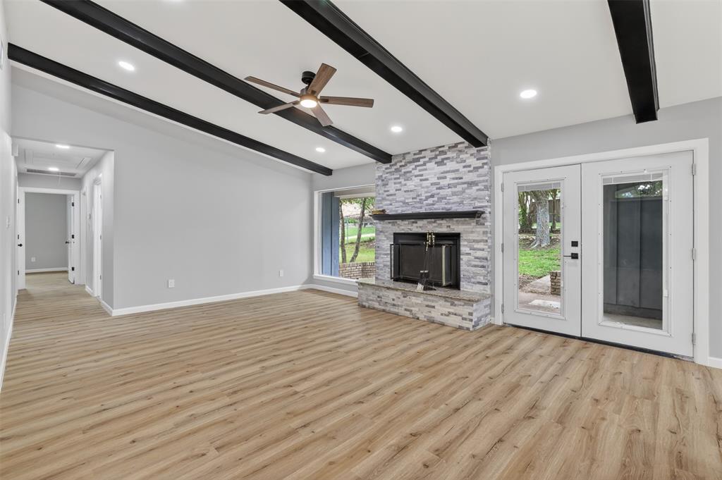 3204 Greenbriar Lane