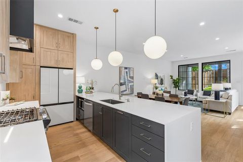 1228 Haines Avenue Dallas TX 75208