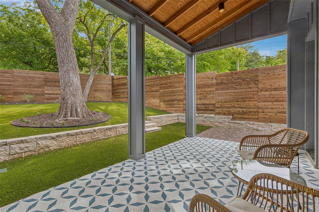 Miller & Stemmons Add - Residential