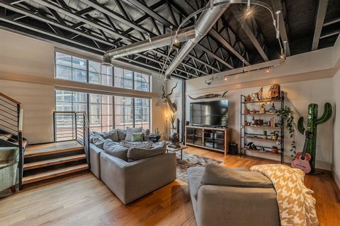 Tiny photo for 3911 Gilbert Avenue #G, Dallas, TX 75219 (MLS # 21181953)