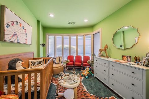 Tiny photo for 3911 Gilbert Avenue #G, Dallas, TX 75219 (MLS # 21181953)