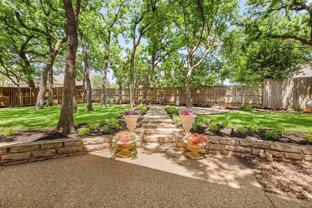 Keller, Texas 76248, United States, 4 Bedrooms Bedrooms, ,4 BathroomsBathrooms,Residential,Pending,132414