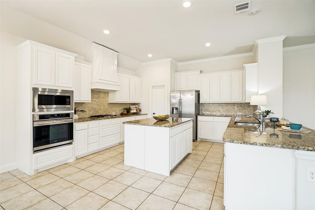 2618 Long Common