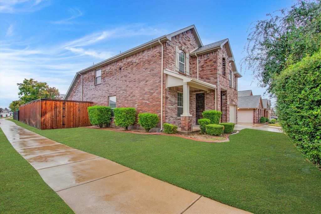 11004 Larkin Drive