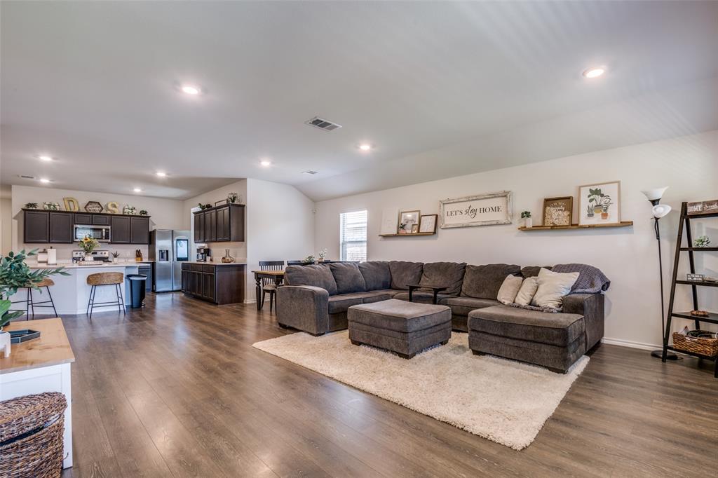 VALOR FARMS PH2 - Residential