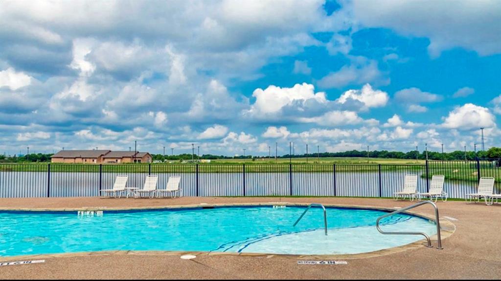 VALOR FARMS PH2 - Residential