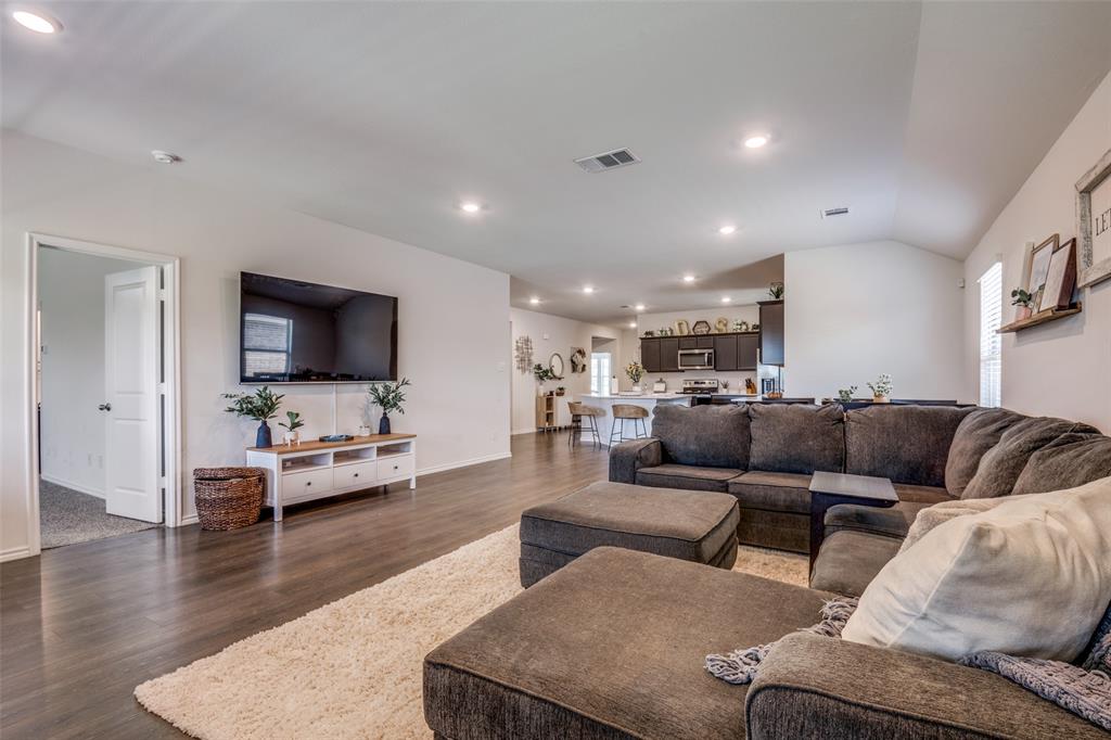 VALOR FARMS PH2 - Residential