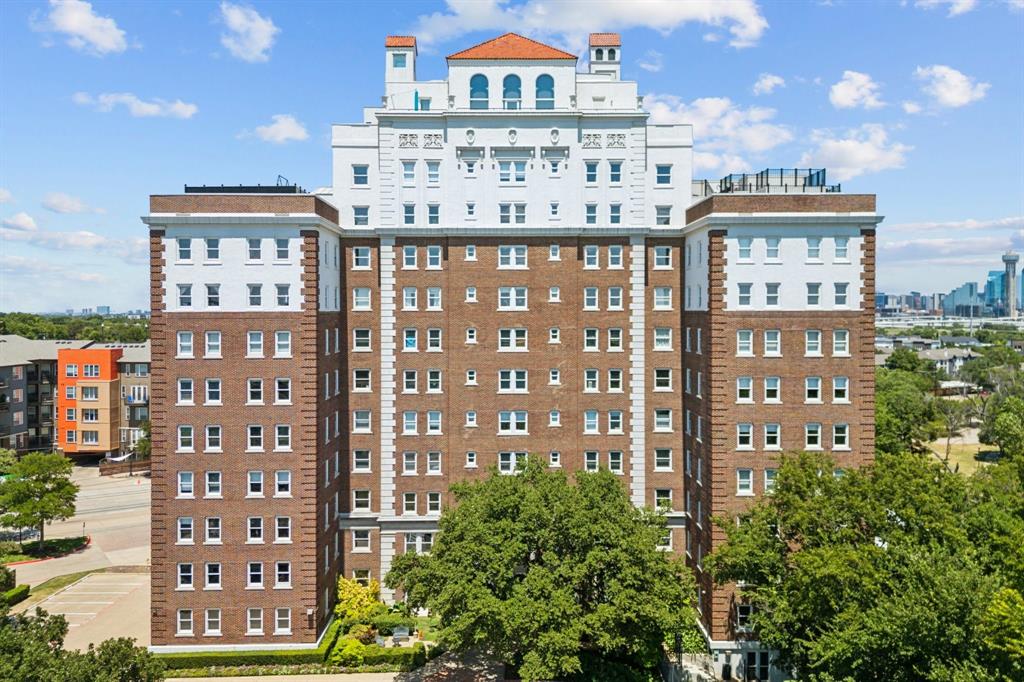 Lake Cliff Tower Condo - Residential