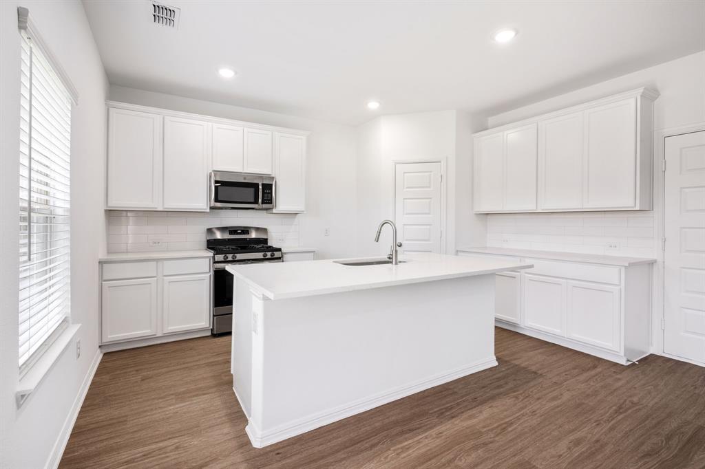 8721 Antelope Flat Lane