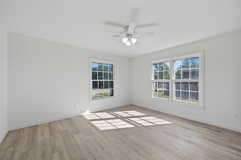 CHAMBERLAIN ARLINGTON HTS 2ND - Residential