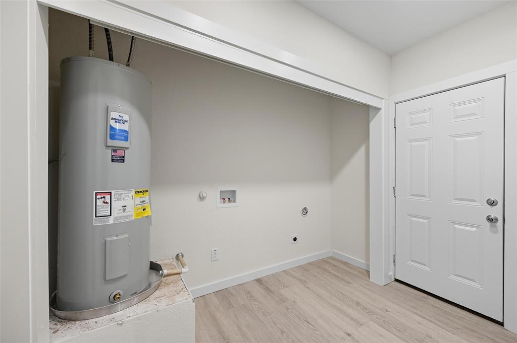 CHAMBERLAIN ARLINGTON HTS 2ND - Residential