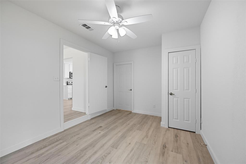 CHAMBERLAIN ARLINGTON HTS 2ND - Residential