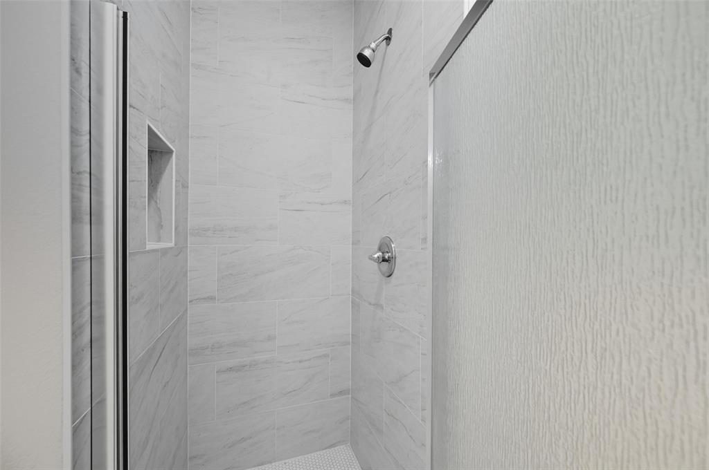 CHAMBERLAIN ARLINGTON HTS 2ND - Residential