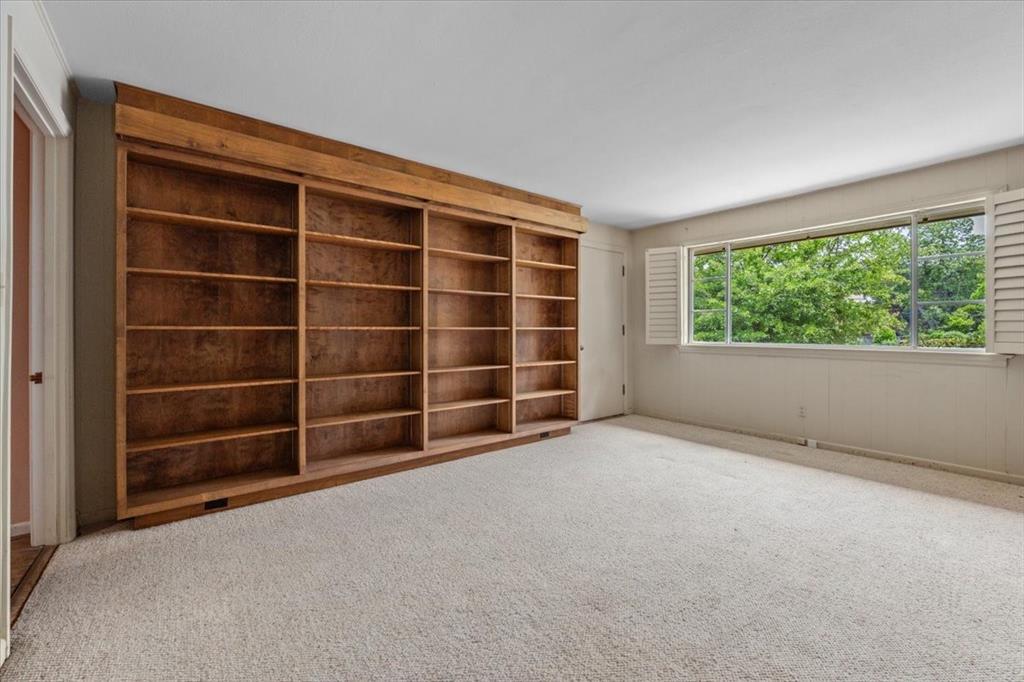 Bellaire Estates - Residential